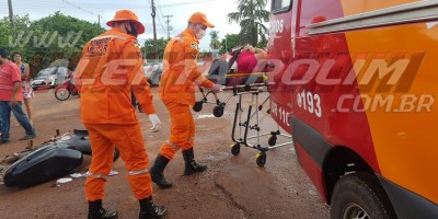 Terceiro acidente de trânsito do dia envolveu carro e moto e deixou uma pessoa ferida em Rolim de Moura - Vídeo 