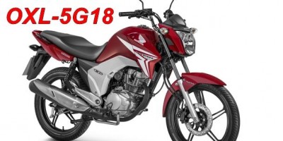Mulher tem moto roubada por dupla armada enquanto chegava em sua residência em Rolim de Moura