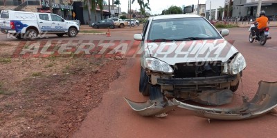 Mais um acidente de trânsito foi registrado no bairro Planalto nesta quinta-feira em Rolim de Moura