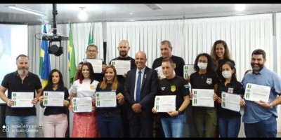 Policiais da Delegacia de atendimento à mulher de Rolim de Moura (DEAM) receberam moção de louvor pelos excelentes resultados no combate ao crime