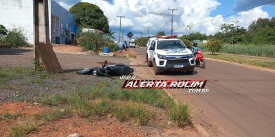 Motociclista foi socorrido após bater na traseira de carro no bairro Cidade Alta em Rolim de Moura