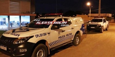 Homem armado ordenou que mulher deitasse no chão para mata-la, mas desistiu do crime após ela gritar por socorro em Rolim de Moura 