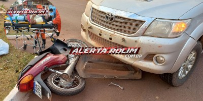 Motociclista fraturou braço após cruzar via e ser atingido por caminhonete nesta tarde em Rolim de Moura