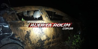 Motorista foi socorrido inconsciente após capotar veículo próximo de represa na RO 010 em Rolim de Moura