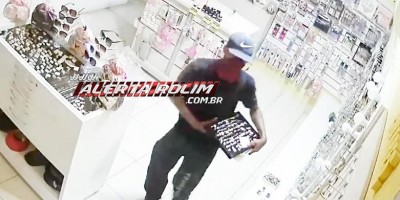 Durante a madrugada, ladrão arrombou e praticou furto em dois comércios de Rolim de Moura – Veja o vídeo da ação criminosa  
