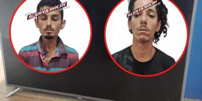 Dupla foi presa pela PM enquanto carregava tranquilamente TV furtada em Rolim de Moura