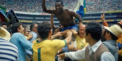 URGENTE - Morre o Rei Pelé aos 82 anos