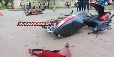 Terceiro acidente de trânsito do dia envolveu duas motos e uma pessoa foi socorrida em Rolim de Moura
