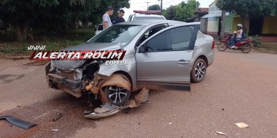 Polícia Militar registrou colisão entre dois carros nesta manhã em Rolim de Moura