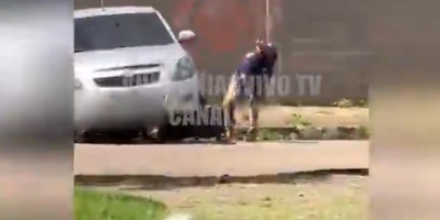 Bandido fugiu mancando após ter moto atropelada por mulher que reagiu a assalto em RO - Veja o vídeo