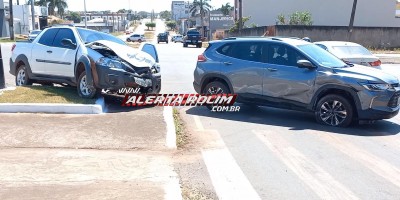 Colisão entre dois carros foi registrada nesta manhã em Rolim de Moura 