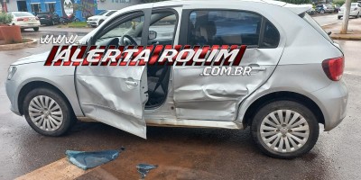 Colisão entre Van escolar e carro foi registrada nesta tarde, em Rolim de Moura 