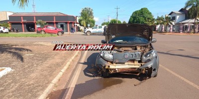 Acidente de trânsito envolvendo dois carros foi registrado nessa manhã, em Rolim de Moura