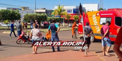 Acidente de trânsito envolvendo duas motos deixou mulher ferida nesse sábado, em Rolim de Moura