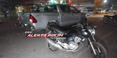Delivery  foi socorrido após bater na traseira de caminhonete no Centro de Rolim de Moura