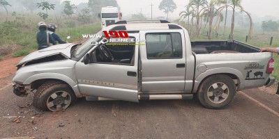 Acidente de trânsito envolvendo duas caminhonetes foi registrado na zona rural de Alto Alegre dos Parecis