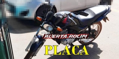 Moto foi furtada em frente de comércio nesta tarde, em Rolim de Moura