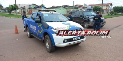 Condutor de moto fraturou a perna em dois locais após ser atingido por caminhonete nesta manhã, em Rolim de Moura