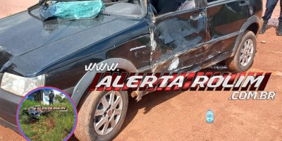 Casal fica ferido após colisão entre carro e moto na Avenida 25 de Agosto, em Rolim de Moura