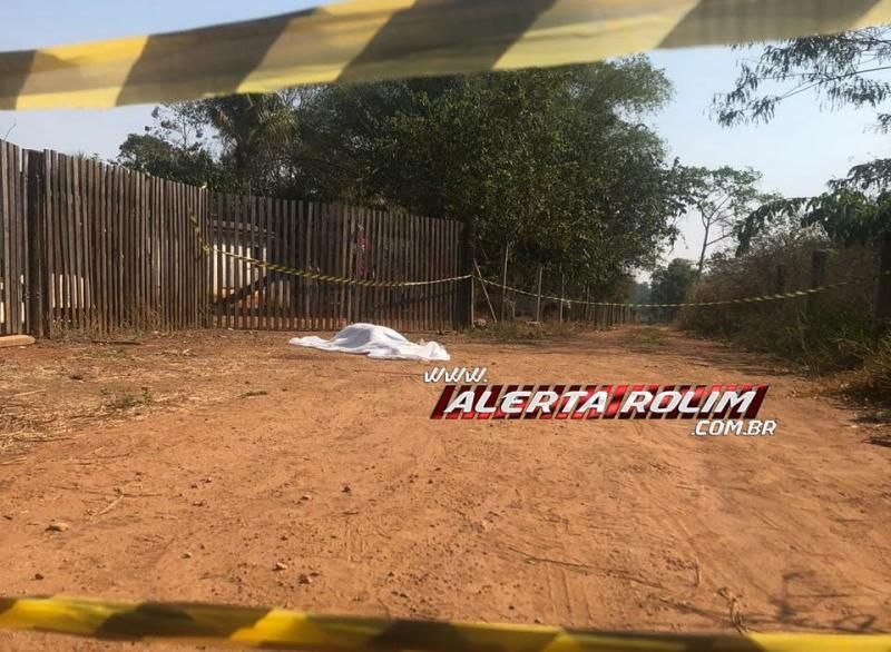 URGENTE - Homem é assassinado na zona rural de Rolim de Moura