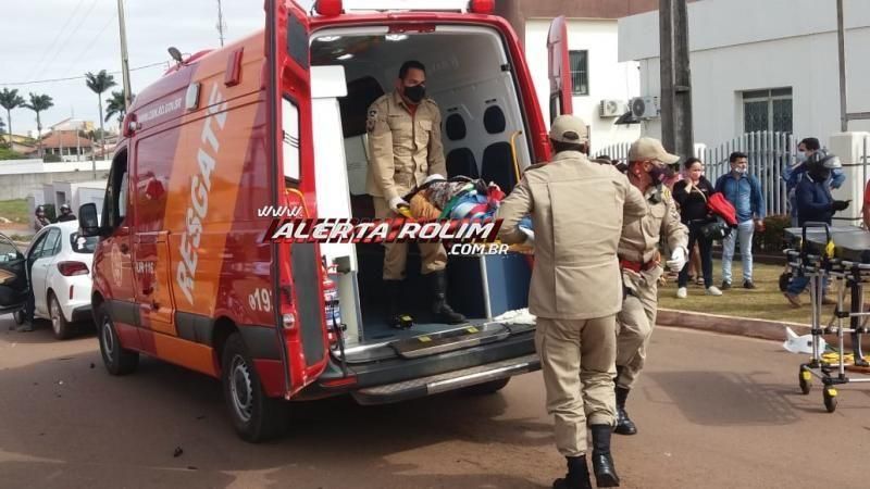 ATUALIZADA – Casal de Novo Horizonte perde a vida em grave acidente em Rolim de Moura, após colisão entre moto e carro no centro da cidade