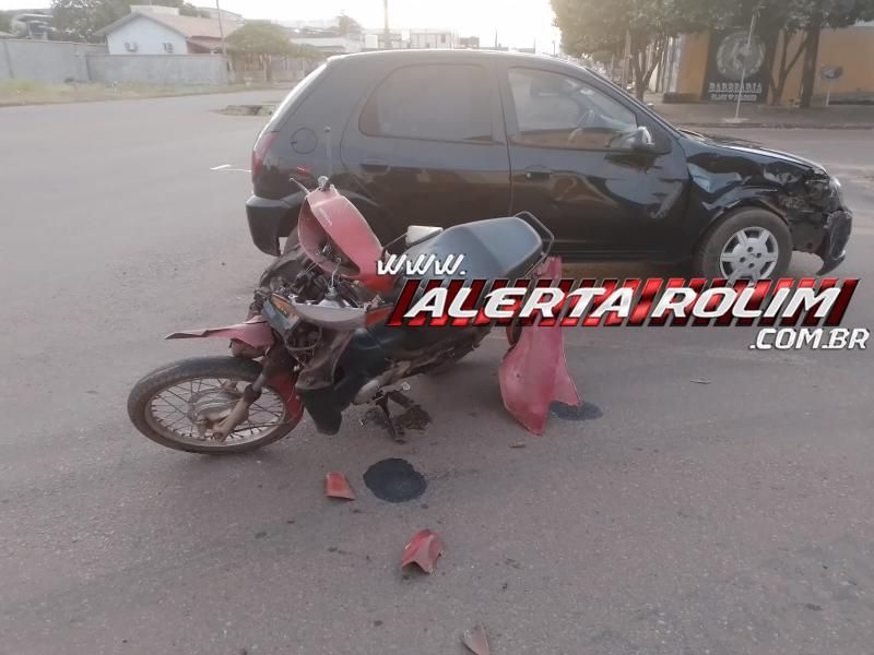 Mulher fraturou a perna em acidente de trânsito nessa manhã, em Rolim de Moura 