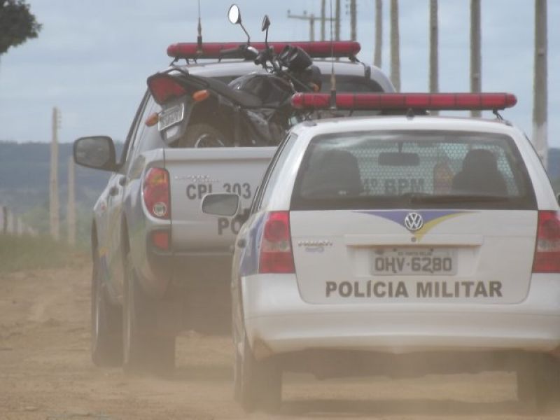 Rolim de Moura –  Mais uma motocicleta recuperada pela Polícia Militar Rolim de Moura –  Mais uma motocicleta recuperada pela Polícia Militar