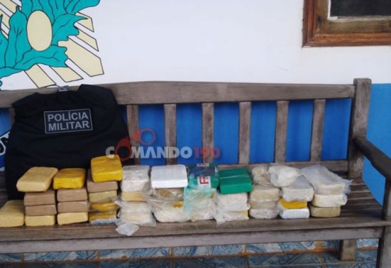 COSTA MARQUES - Polícia Militar, Polícia Ambiental e Sedam apreende de um caminhão transportando 43 Kg de Pasta Base COSTA MARQUES - Polícia Militar, Polícia Ambiental e Sedam apreende de um caminhão transportando 43 Kg de Pasta Base
