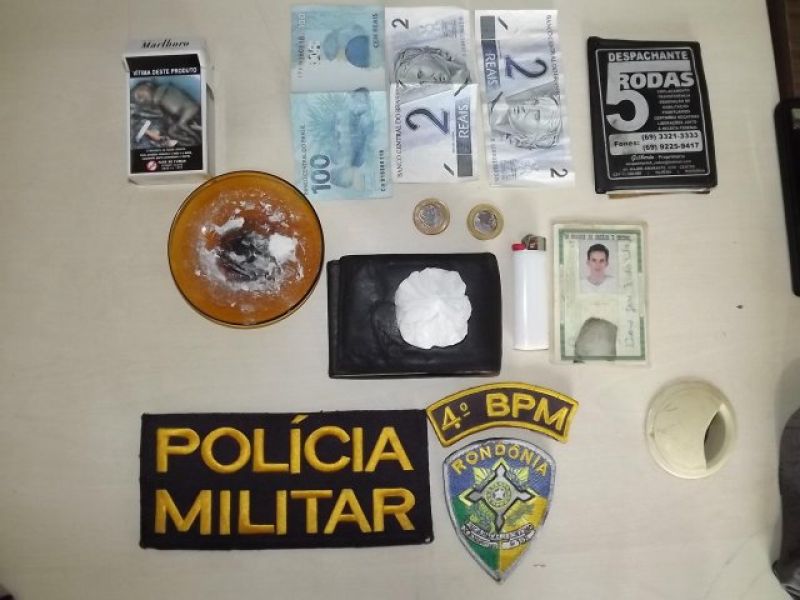 Rolim de Moura – Homem é preso com drogas em Motel  Rolim de Moura – Homem é preso com drogas em Motel