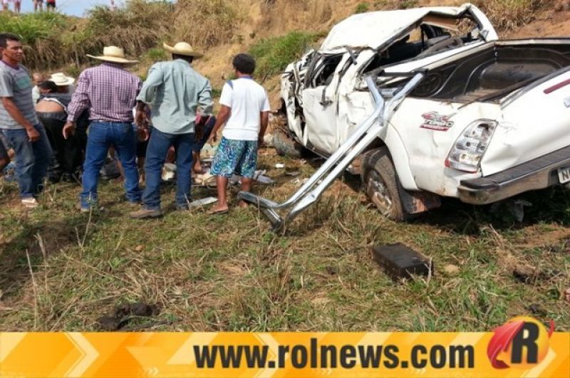 SÃO MIGUEL - Duas pessoas de Rolim de Moura morrem em acidente de trânsito próximo a São Miguel
