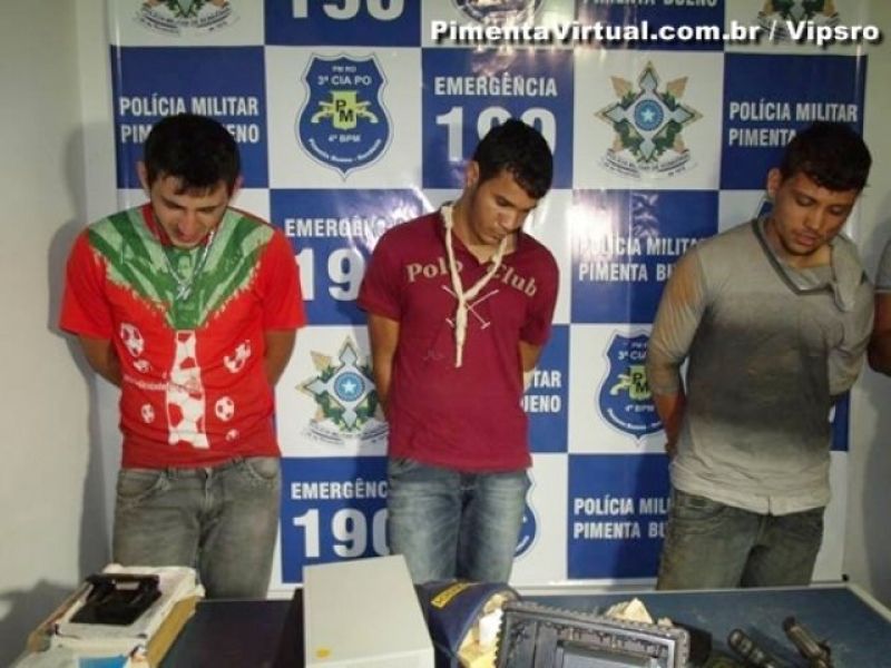 São Felipe - Três assaltantes foram presos após assaltarem uma Agência dos Correios São Felipe - Três assaltantes foram presos após assaltarem uma Agência dos Correios