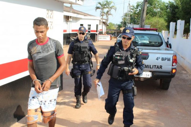 Rolim de Moura – Orivaldo Felison novamente é preso pela Polícia Militar Rolim de Moura – Orivaldo Felison novamente é preso pela Polícia Militar