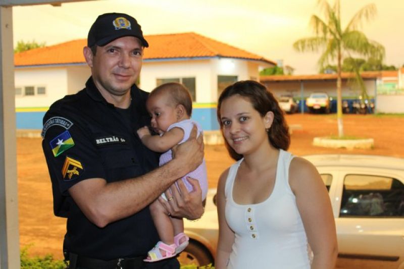 Rolim de Moura – Policial Militar salva a vida de uma criança de apenas 03 meses por telefone
