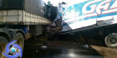 Ji-Paranaense morre vítima de grave acidente na BR-364 Ji-Paranaense morre vítima de grave acidente na BR-364