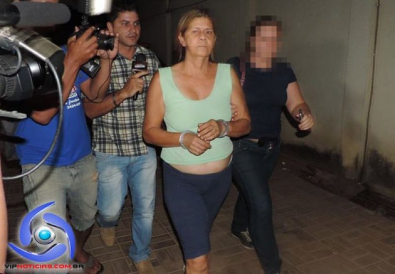 Ji-Paraná – Polícia Civil elucida triplo homicídio e prende suposta mandante do crime Ji-Paraná – Polícia Civil elucida triplo homicídio e prende suposta mandante do crime