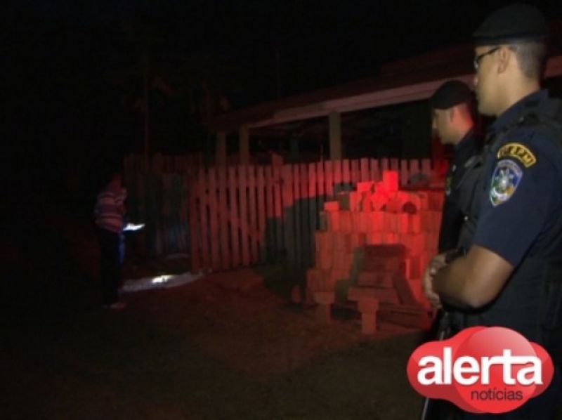 Casal é encontrado morto em propriedade rural próximo ao município de Cacaulândia Casal é encontrado morto em propriedade rural próximo ao município de Cacaulândia