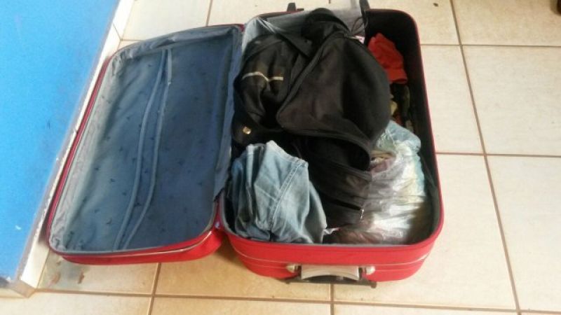Rolim de Moura -  Polícia Militar recupera produtos de furto e conduz suspeito à Delegacia Rolim de Moura -  Polícia Militar recupera produtos de furto e conduz suspeito à Delegacia