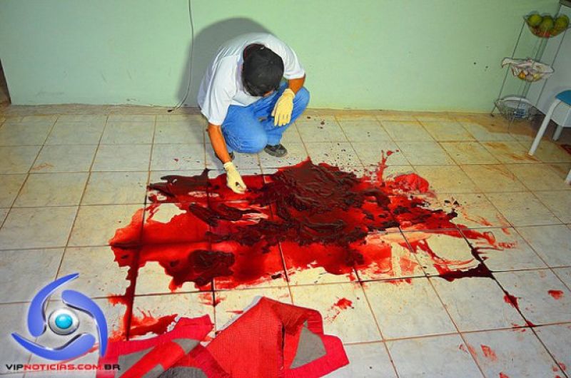 Cacoal – Homem é assassinado a tiros dentro de sua residência Cacoal – Homem é assassinado a tiros dentro de sua residência