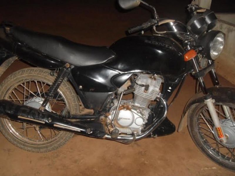 Migrantinópolis - Moto furtada Migrantinópolis - Moto furtada