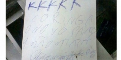 INUSITADO - Coringa ataca em “JipaCity” e após arrombar cofre, deixa bilhete desafiador INUSITADO - Coringa ataca em “JipaCity” e após arrombar cofre, deixa bilhete desafiador