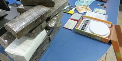 Vilhena - Polícia intercepta entrega de drogas e apreende mais de 12 quilos de maconha