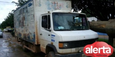 Ariquemes - Caminhão furtado em Ji-Paraná é localizado no município de Ariquemes/RO Ariquemes - Caminhão furtado em Ji-Paraná é localizado no município de Ariquemes/RO