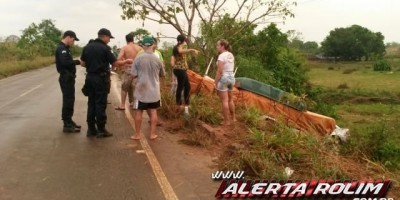 Novo Horizonte – Acidente na RO-010 envolvendo dois veículos deixa duas pessoas ferida, entre elas uma idosa de 78 anos
