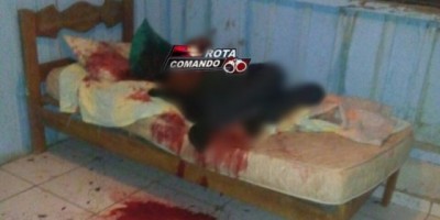 Mulher é alvejada na cabeça e irmão morto a facada no pescoço em São Domingos do Guaporé 