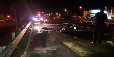 Motociclista morre após bater na traseira de carreta, em Presidente Médici Motociclista morre após bater na traseira de carreta, em Presidente Médici
