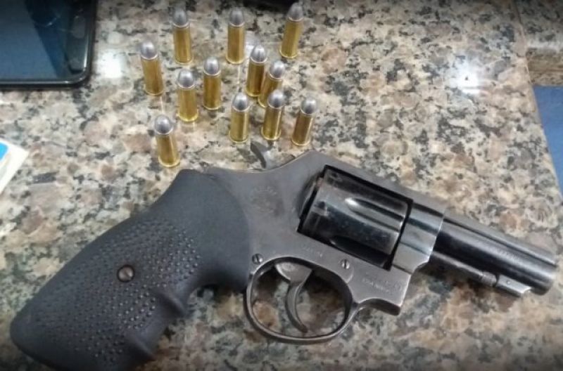 Cacoal - Polícia Militar recupera arma de fogo da Secretaria de Segurança Pública Cacoal - Polícia Militar recupera arma de fogo da Secretaria de Segurança Pública