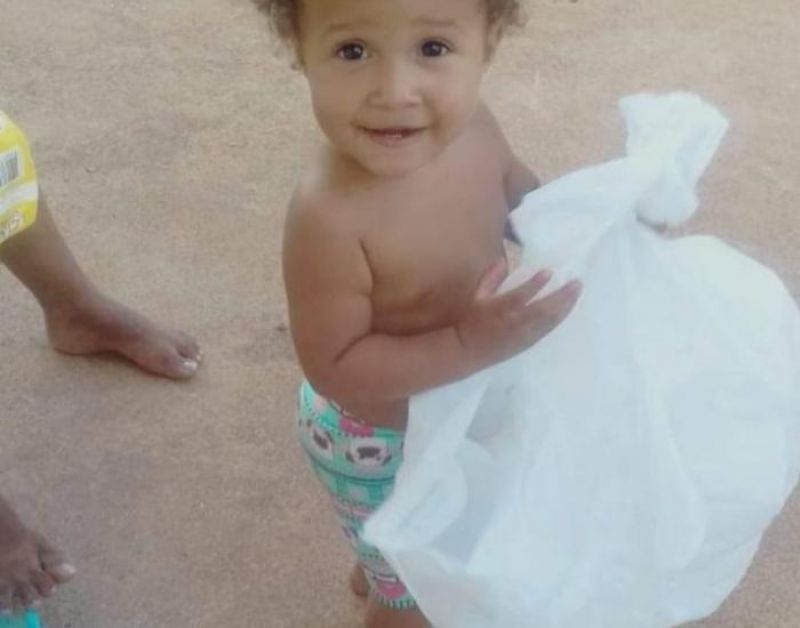 Criança é espancada até a morte, pelo pai e madrasta em Ariquemes Criança é espancada até a morte, pelo pai e madrasta em Ariquemes