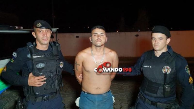 PM apreende mais de 70 quilos de Maconha e velho conhecido da polícia, em Ji-Paraná PM apreende mais de 70 quilos de Maconha e velho conhecido da polícia, em Ji-Paraná
