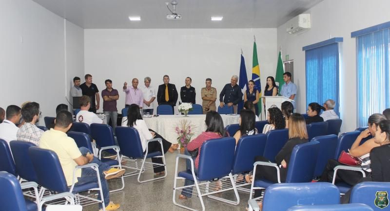 Polícia Militar do 10º Batalhão participa de reunião com Vice-Governador e chefes de instituições e secretarias do Governo do Estado de Rondônia Polícia Militar do 10º Batalhão participa de reunião com Vice-Governador e chefes de instituições e secretarias do Governo do Estado de Rondônia