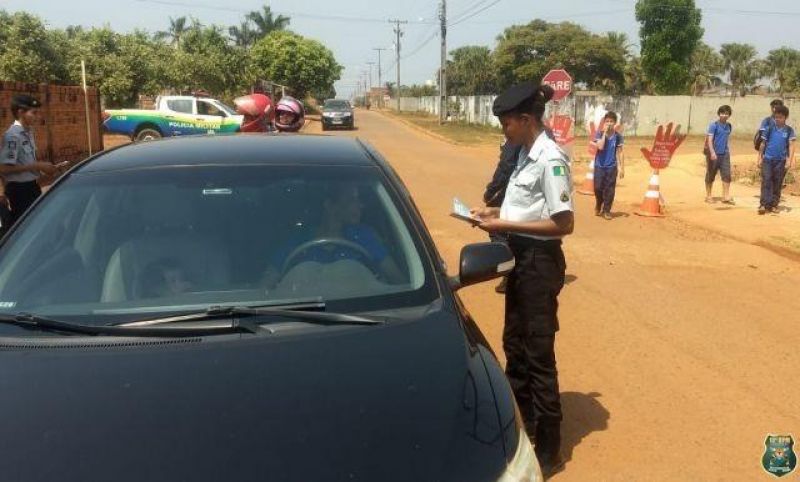 Polícia Mirim do 10º BPM em Alto Alegre realiza atividades nas escolas na Semana da Pátria e expressivos resultados do Programa Social são demonstrados Polícia Mirim do 10º BPM em Alto Alegre realiza atividades nas escolas na Semana da Pátria e expressivos resultados do Programa Social são demonstrados